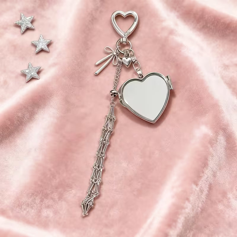 🔥Limited Time 49% Off✨Lipstick Holder Keychain with Mirror