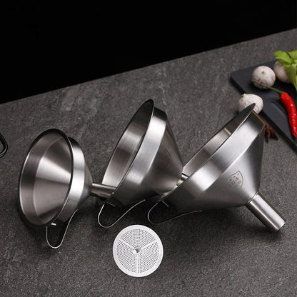 🔥Hot Sale 304 Stainless Steel Funnel with Filter Mesh – Kitchen Food Grade Metal Funnel for Oil, Alcohol, Jam & Spice Filling 🥄