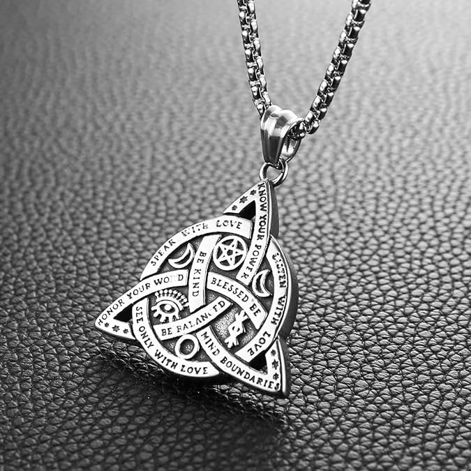 Stainless Steel Triple Goddess Triquetra Necklace Celtic Knot Irish Christian Trinity Knot Pendant